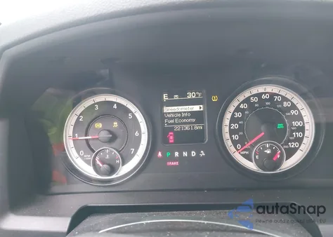 2014 Ram 1500 Big Horn z USA, uszkodzony, nr VIN 1C6RR7GT3ES116804